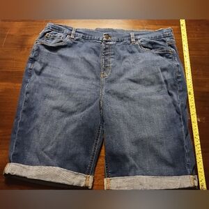 D&Co cuffed Capri jeans 22w